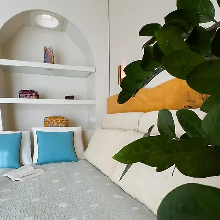 Serene And Tastefully Furnished In Cove Garden Apartment Kharcha